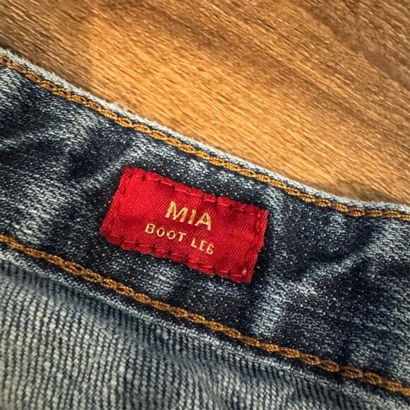 Express Mia Boot Leg Jeans Y2K Sz 8 30x31 Horse Cowgirl Western Minimalist READ - Picture 8 of 15